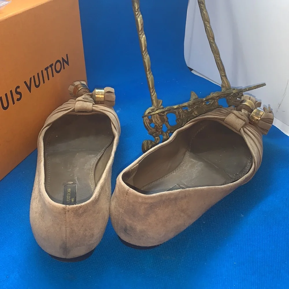 Louis Vuitton MA0141‎ Suede Flat Pumps 34.5 Ladies Beige